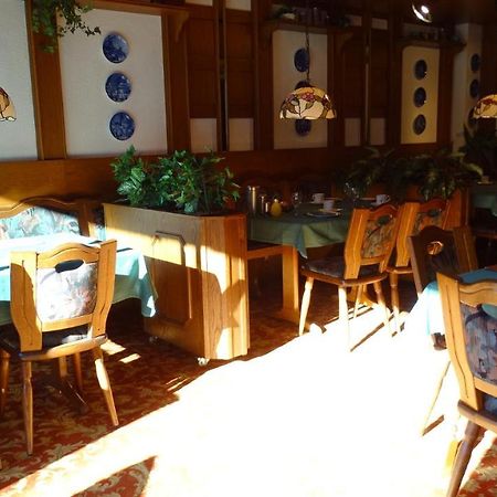 Bed & Breakfast Hotel Helga Hein Düsseldorf Kültér fotó